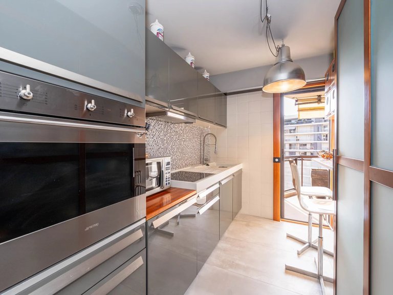 Apartment for Sale in Cannes, Cannes Area 8
