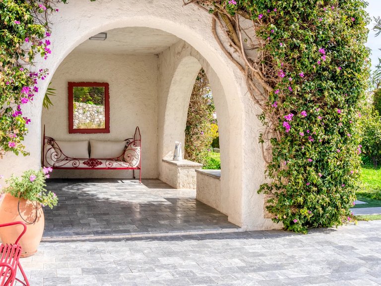 Villa for Sale in Le Golfe Juan, Antibes Area 12