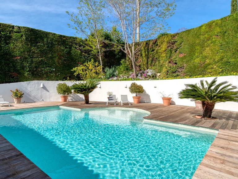 Villa for Sale in Le Golfe Juan, Antibes Area 6