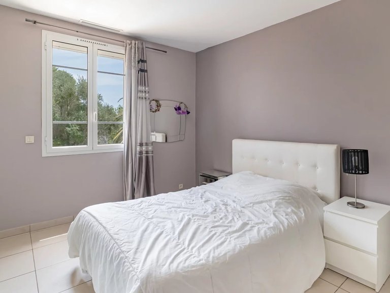 Villa for Sale in Cannes, Cannes Area 13