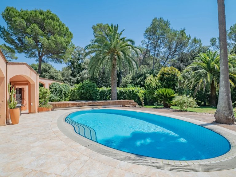 Villa for Sale in Mougins, Mougins, Valbonne, Grasse Area 8