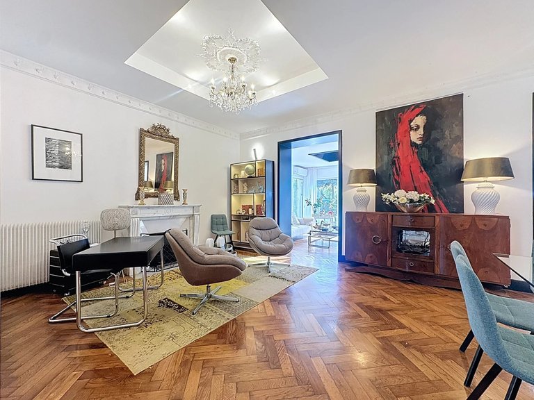 Villa for Sale in Cannes, Cannes Area 5