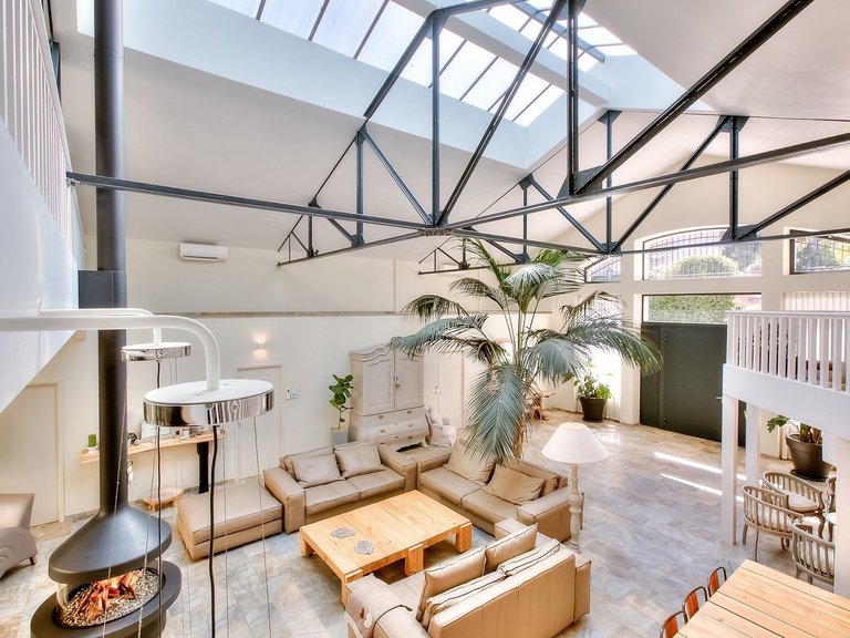 Villa for Sale in Cannes, Cannes Area 3