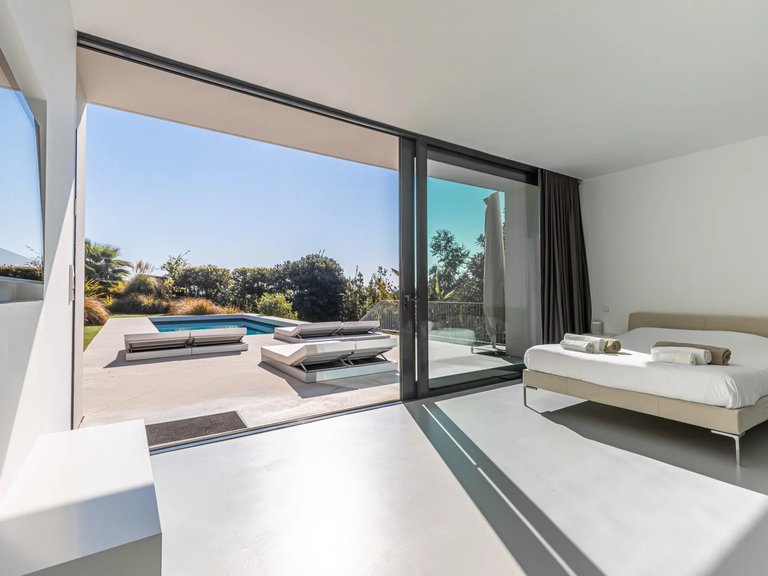 Villa for Sale in Le Golfe Juan, Antibes Area 8