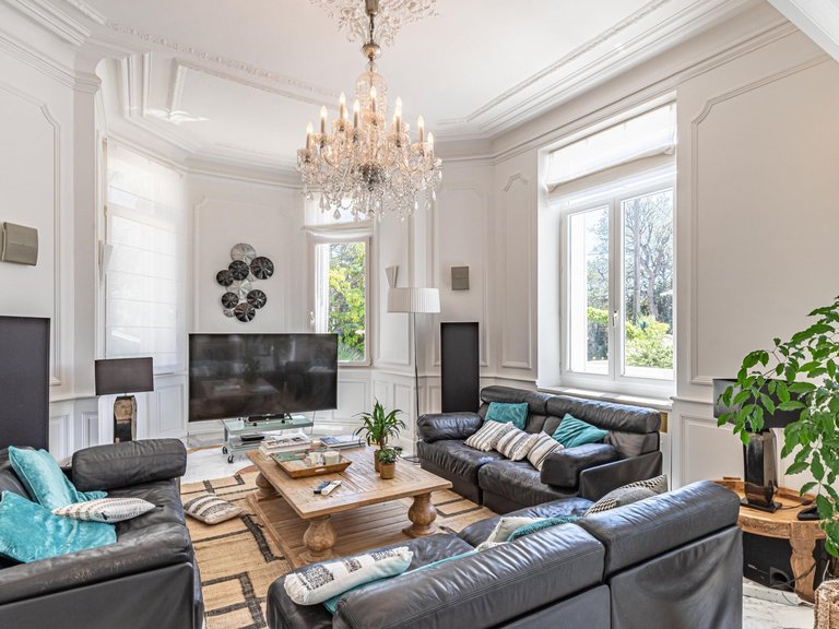 Villa for Sale in Cannes, Cannes Area 4