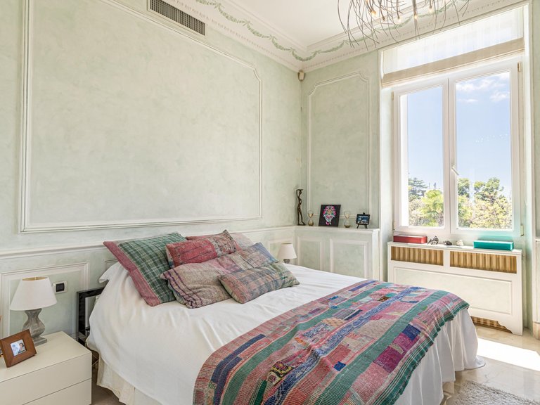 Villa for Sale in Cannes, Cannes Area 9