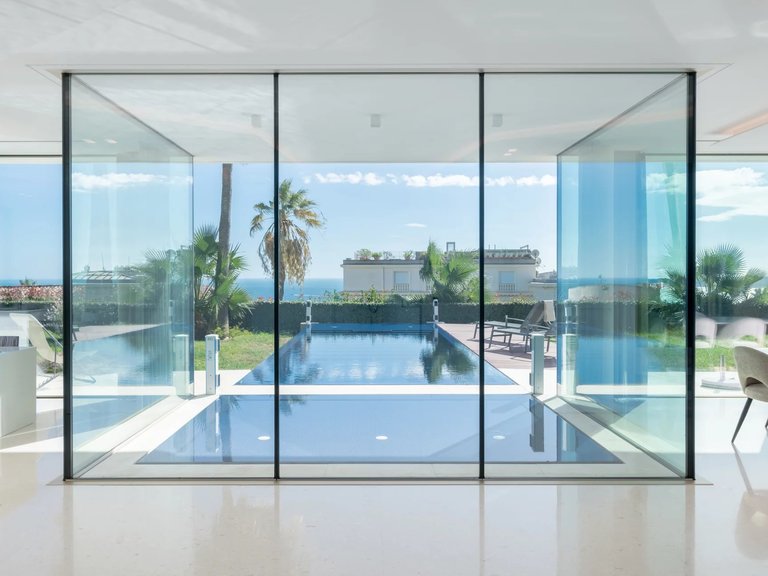 Villa for Sale in Cannes, Cannes Area 8