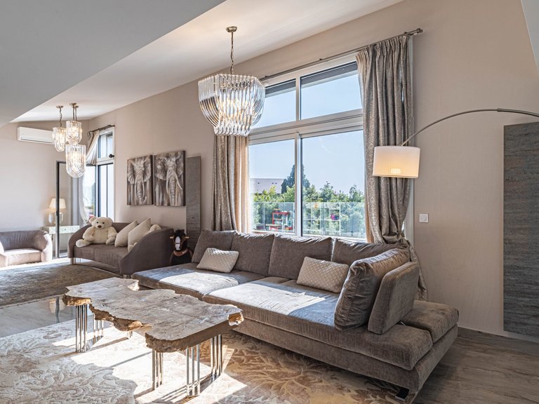 Apartment for Sale in Cannes, Cannes Area 8
