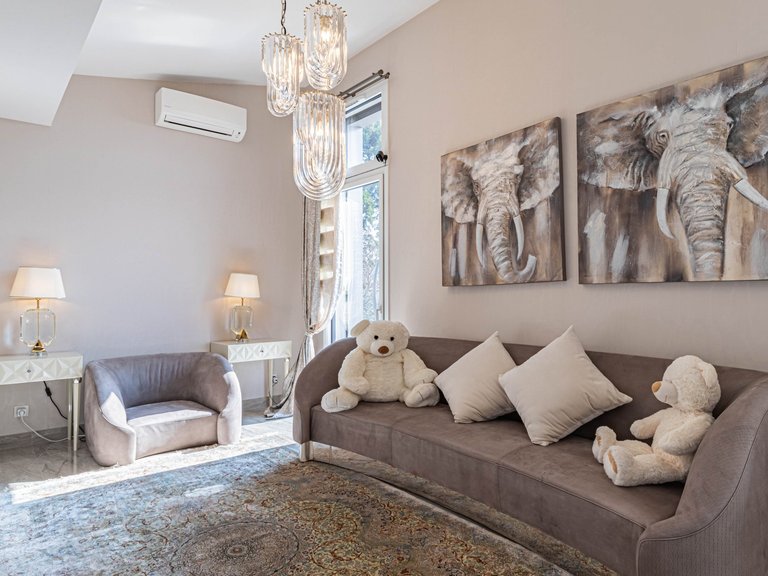 Apartment for Sale in Cannes, Cannes Area 10