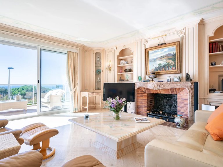 Villa for Sale in Cannes, Cannes Area 20