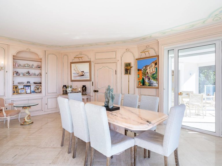 Villa for Sale in Cannes, Cannes Area 5