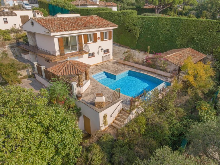 Villa for Sale in Le Cannet, Cannes Area 1