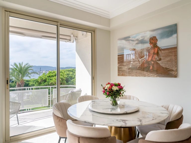 Apartment for Sale in Cannes, Cannes Area 5