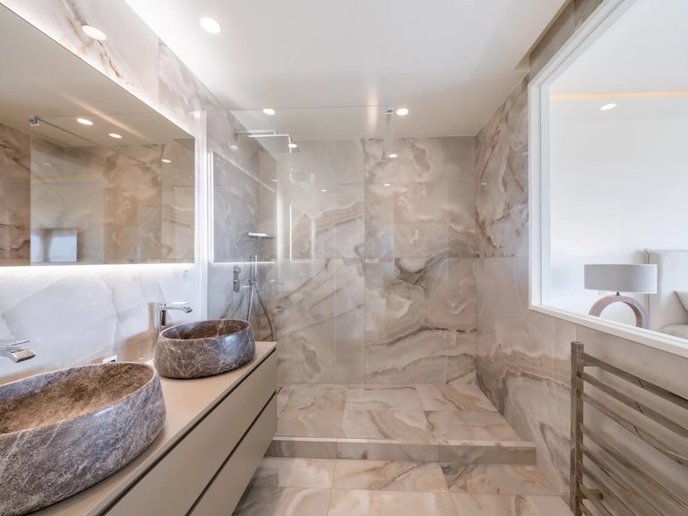 Apartment for Sale in Cannes, Cannes Area 7