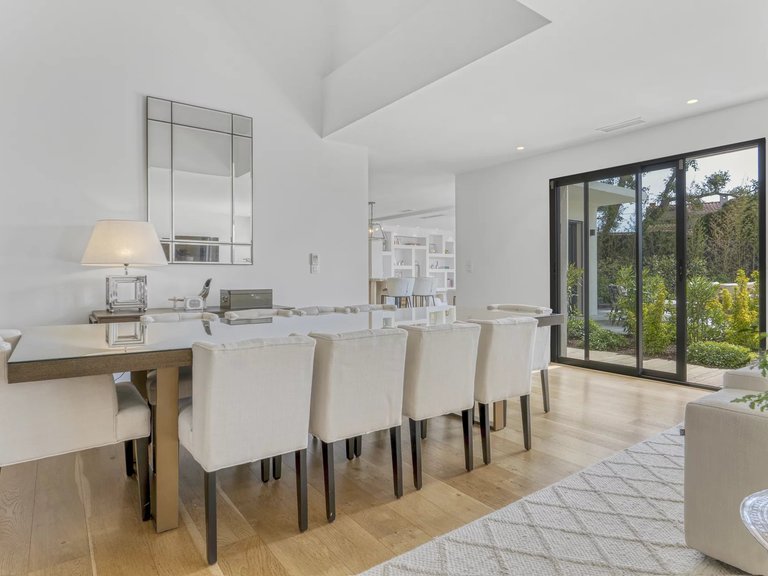 Villa for Sale in Le Cannet, Cannes Area 6