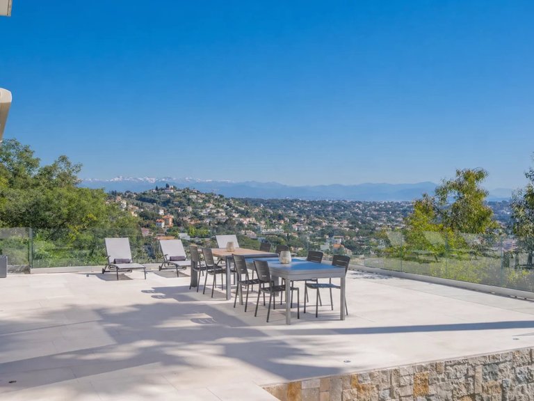 Villa for Sale in Cannes, Cannes Area 12
