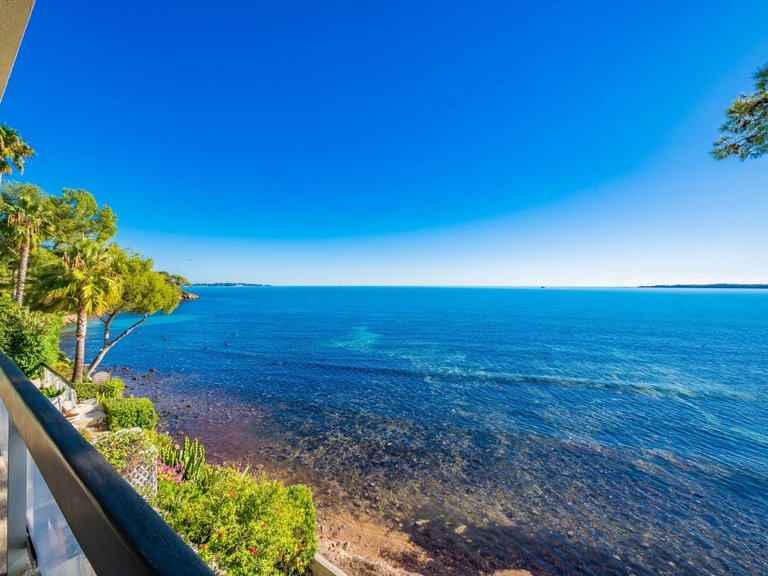 Apartment for Sale in Cannes, Cannes Area 1