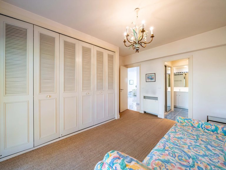Apartment for Sale in Cannes, Cannes Area 7