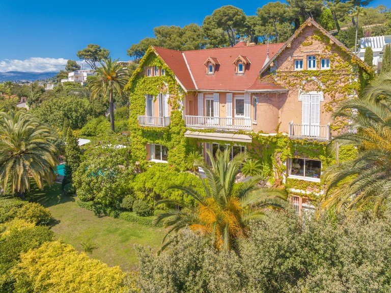 Villa for Sale in Cannes, Cannes Area 14