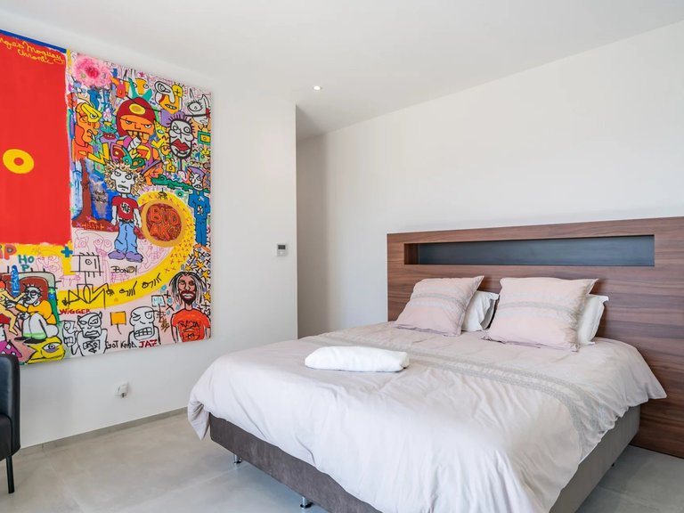 Villa for Sale in Le Golfe Juan, Antibes Area 12