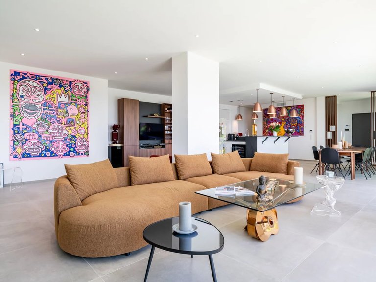 Villa for Sale in Le Golfe Juan, Antibes Area 3