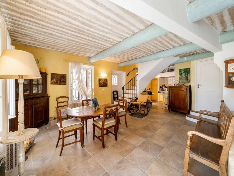 Villa for Sale in Cannes, Cannes Area 14