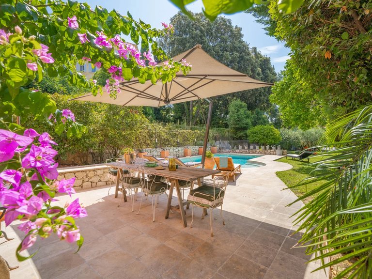 Villa for Sale in Cannes, Cannes Area 7