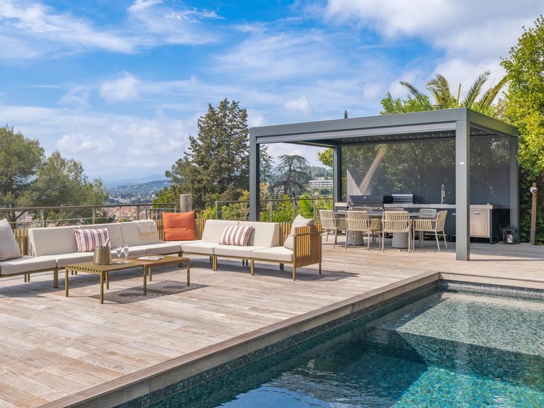 Villa for Sale in Le Cannet, Cannes Area 9
