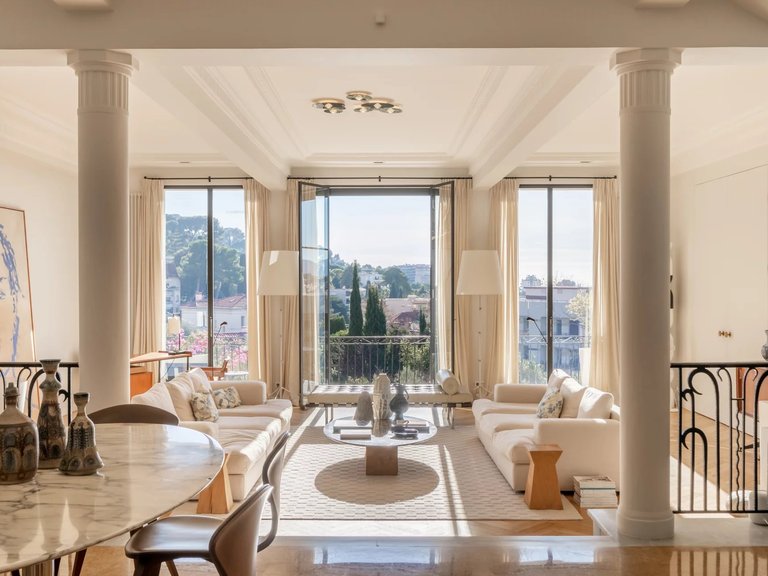Villa for Sale in Le Cannet, Cannes Area 3