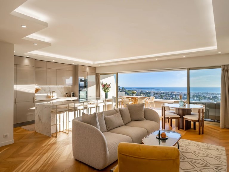 Apartment for Sale in Le Cannet, Cannes Area 4