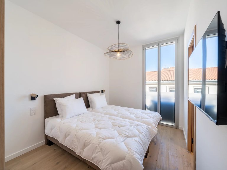 Apartment for Sale in Cannes, Cannes Area 11