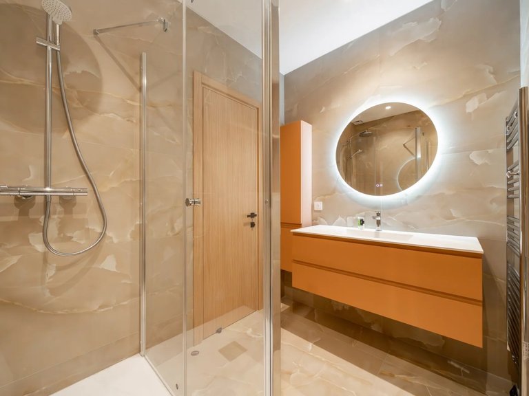 Apartment for Sale in Cannes, Cannes Area 5