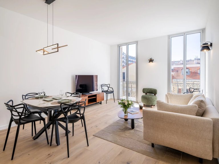 Apartment for Sale in Cannes, Cannes Area 9