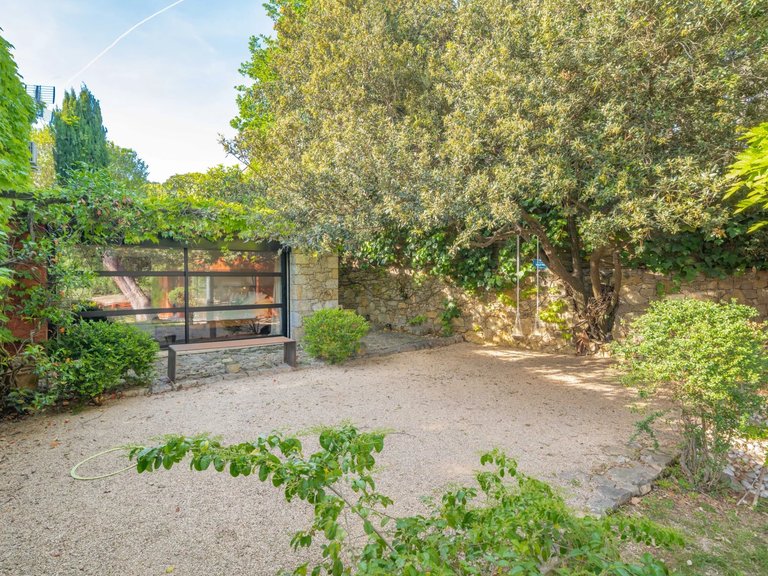 Villa for Sale in Le Cannet, Cannes Area 12