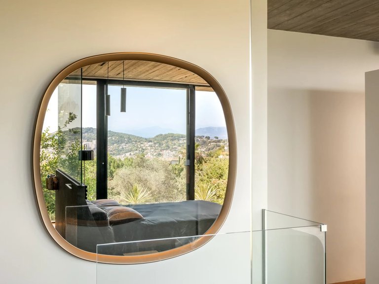 Villa for Sale in Cannes, Cannes Area 16