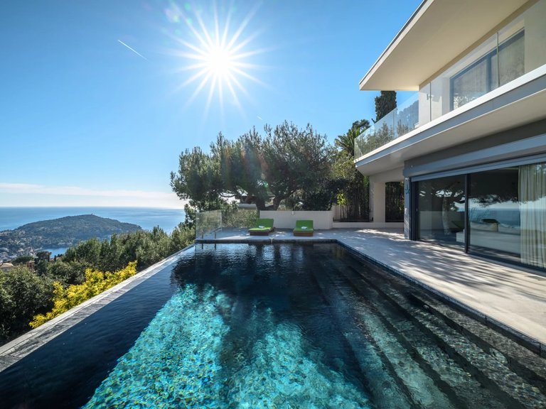 Villa for Sale in Villefranche Sur Mer, Villefranche, Cap Ferrat Area 5