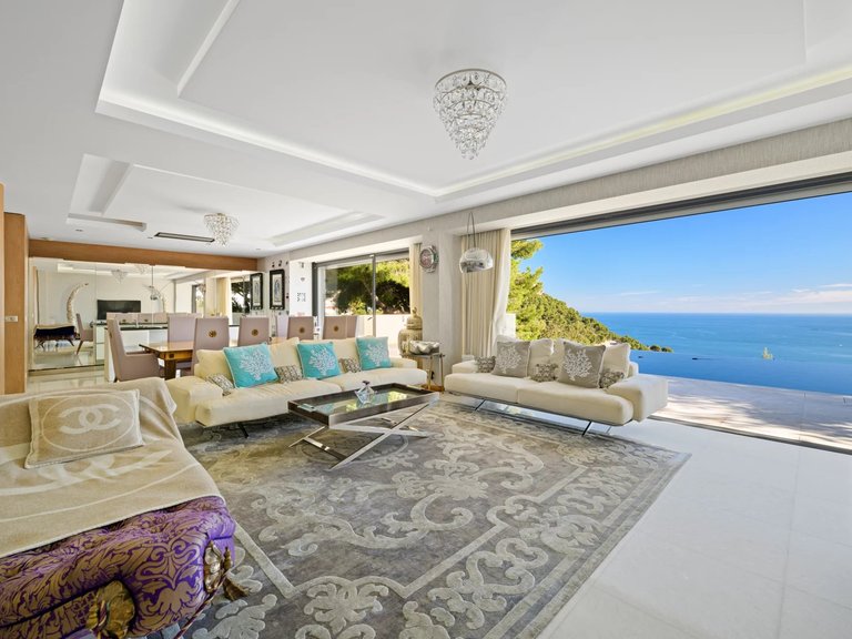 Villa for Sale in Villefranche Sur Mer, Villefranche, Cap Ferrat Area 8