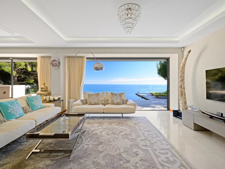Villa for Sale in Villefranche Sur Mer, Villefranche, Cap Ferrat Area 9