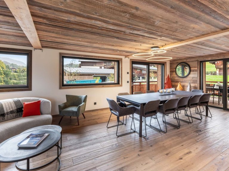 Villa for Sale in Combloux, Megeve 3