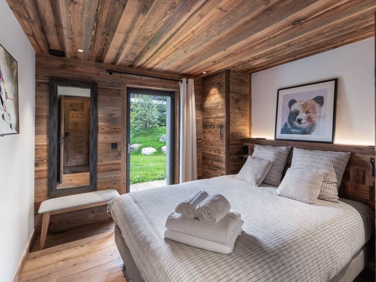 Villa for Sale in Combloux, Megeve 5