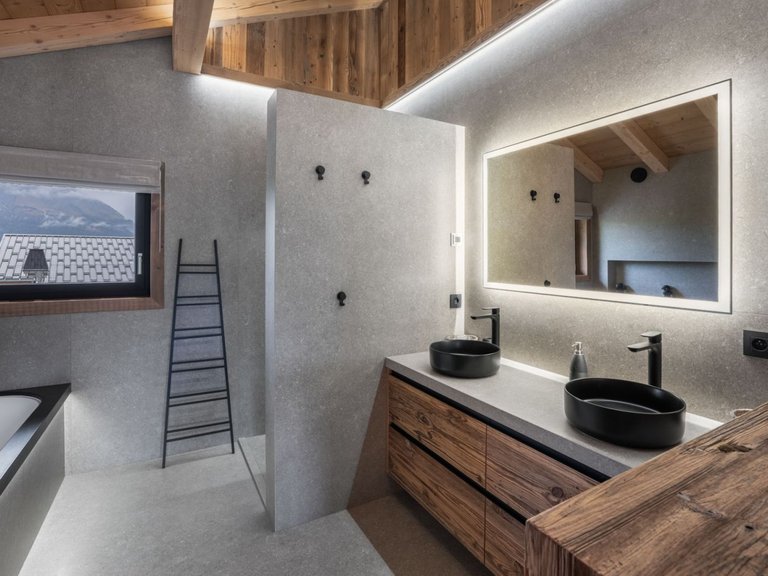 Villa for Sale in Combloux, Megeve 8