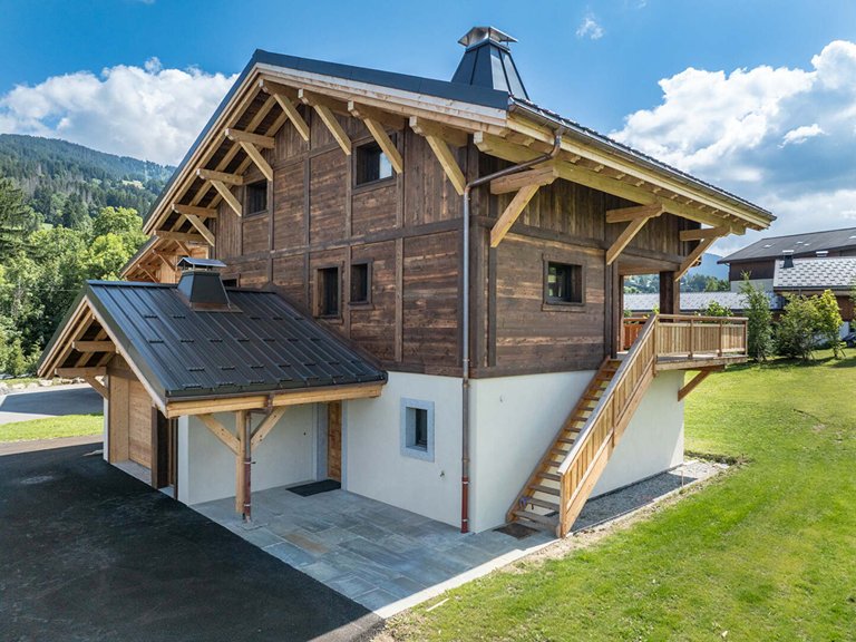 Villa for Sale in Combloux, Megeve 10