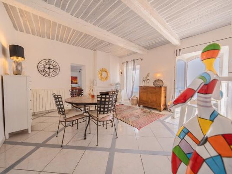 Villa for Sale in Grasse, Mougins, Valbonne, Grasse Area 3