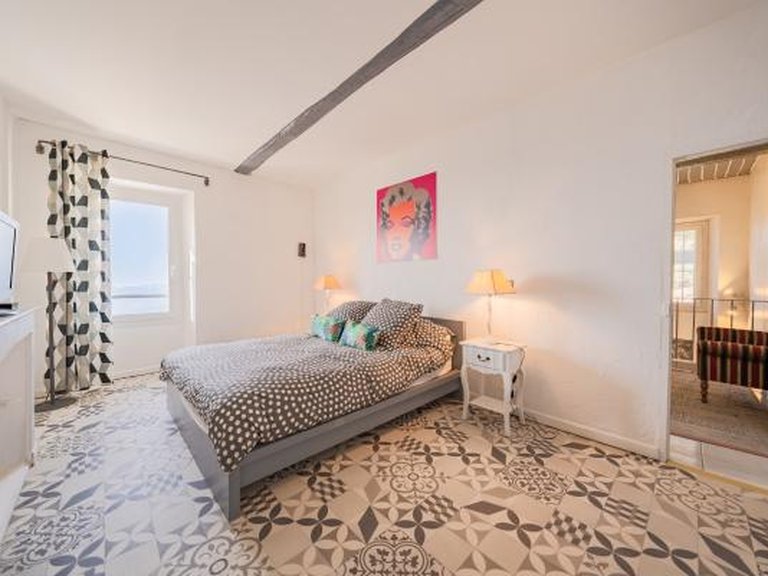 Villa for Sale in Grasse, Mougins, Valbonne, Grasse Area 9