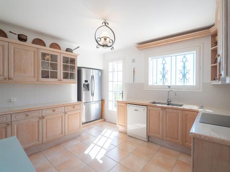 Villa for Sale in Roquefort Les Pins, Mougins, Valbonne, Grasse Area 2