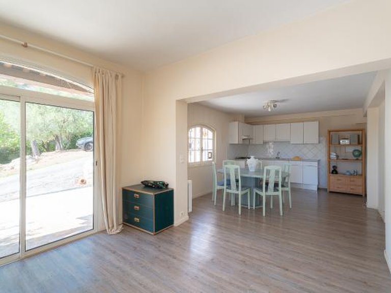 Villa for Sale in Roquefort Les Pins, Mougins, Valbonne, Grasse Area 13