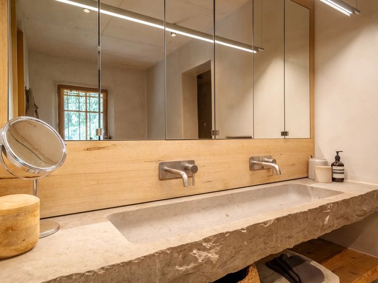 Villa for Sale in , Aix En Provence Area 11