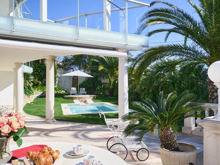 Villa for Sale in Cannes, Cannes Area 14