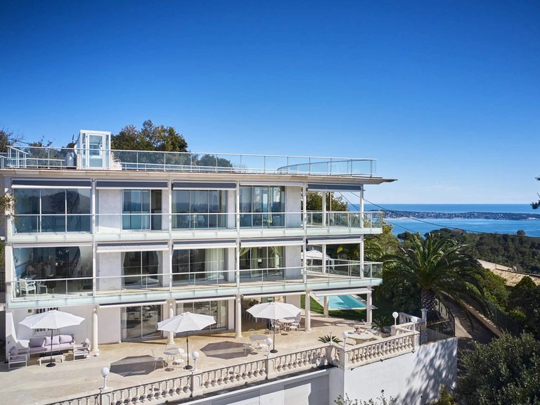 Villa for Sale in Cannes, Cannes Area 15