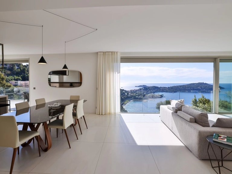 Villa for Sale in Villefranche Sur Mer, Villefranche, Cap Ferrat Area 5